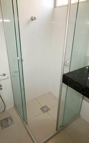 Apartamento à venda com 65m², 3 quartos e 2 vagasbanheiro 2