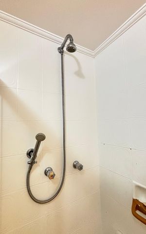 Apartamento à venda com 103m², 2 quartos e 2 vagas Apartamento à venda com 103m², 2 quartos e 2 vagasBanheiro