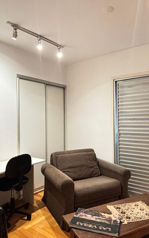Apartamento à venda com 103m², 2 quartos e 2 vagas Apartamento à venda com 103m², 2 quartos e 2 vagasEscritório