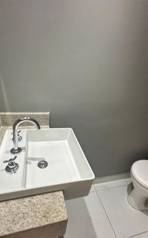 Apartamento para alugar com 45m², 2 quartos e 1 vaga Apartamento para alugar com 45m², 2 quartos e 1 vagaBanheiro