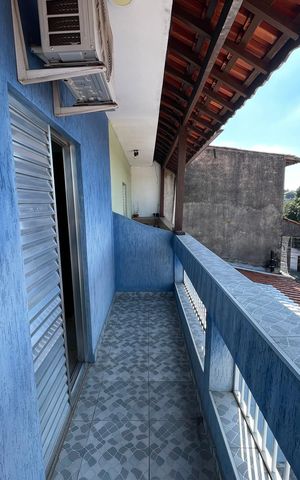 Casa à venda com 219m², 3 quartos e 4 vagas Casa à venda com 219m², 3 quartos e 4 vagasVaranda do Quarto 1