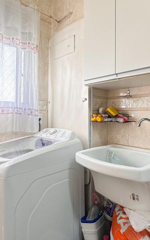 Apartamento à venda com 58m², 2 quartos e 1 vaga Apartamento à venda com 58m², 2 quartos e 1 vagaÁrea de Serviço