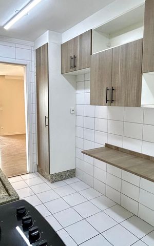 Apartamento para alugar com 110m², 3 quartos e 2 vagas Apartamento para alugar com 110m², 3 quartos e 2 vagasCozinha