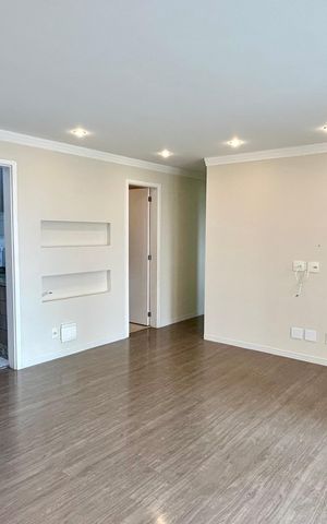 Apartamento para alugar com 110m², 3 quartos e 2 vagas Apartamento para alugar com 110m², 3 quartos e 2 vagasSala