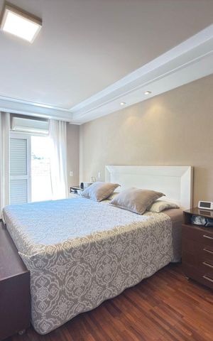 Casa à venda com 350m², 5 quartos e 4 vagas
