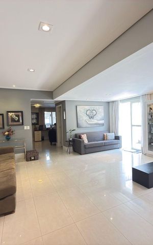 Casa à venda com 350m², 5 quartos e 4 vagas