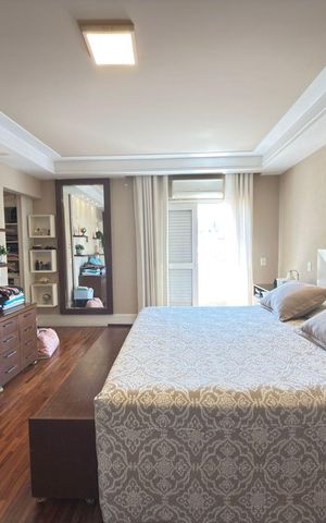 Casa à venda com 350m², 5 quartos e 4 vagas