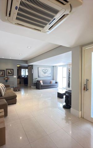 Casa à venda com 350m², 5 quartos e 4 vagas