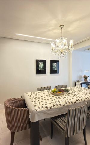Casa à venda com 350m², 5 quartos e 4 vagas