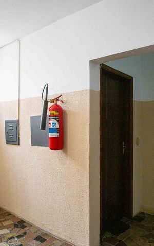 Apartamento à venda com 90m², 2 quartos e 1 vagaHall de entrada