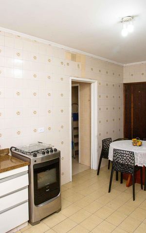 Apartamento à venda com 90m², 2 quartos e 1 vagaCozinha