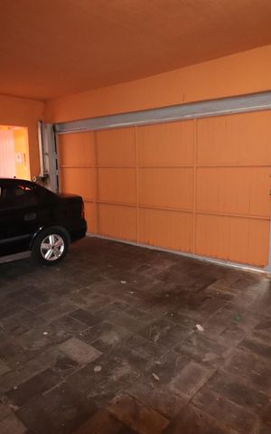 Casa à venda com 450m², 3 quartos e 6 vagasGaragem