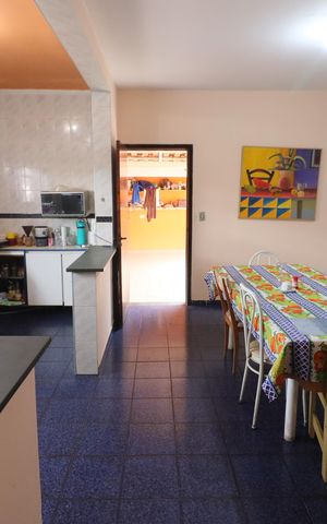 Casa à venda com 450m², 3 quartos e 6 vagasCozinha