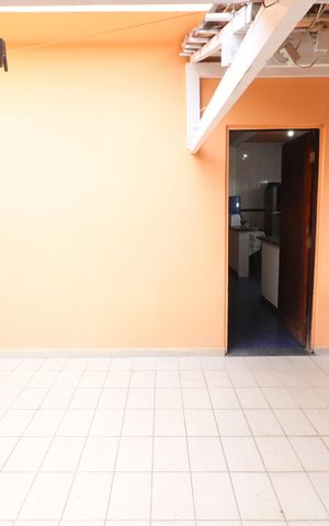 Casa à venda com 450m², 3 quartos e 6 vagasÁrea de Serviço
