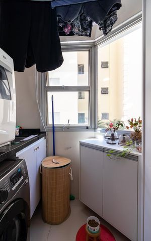 Apartamento à venda com 64m², 2 quartos e 1 vagaÁrea de Serviço