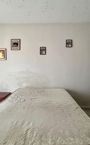 Casa à venda com 230m², 2 quartos e 3 vagas Casa à venda com 230m², 2 quartos e 3 vagasQuarto 3