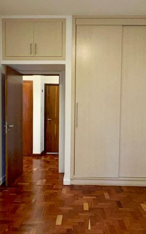 Apartamento para alugar com 120m², 2 quartos e 1 vaga Apartamento para alugar com 120m², 2 quartos e 1 vagaQuarto 2