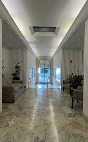Apartamento para alugar com 120m², 2 quartos e 1 vaga Apartamento para alugar com 120m², 2 quartos e 1 vagaHall de entrada