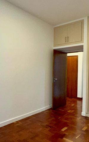 Apartamento para alugar com 120m², 2 quartos e 1 vaga Apartamento para alugar com 120m², 2 quartos e 1 vagaQuarto 2