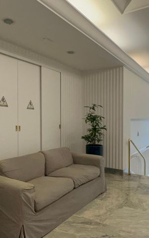 Apartamento para alugar com 120m², 2 quartos e 1 vaga Apartamento para alugar com 120m², 2 quartos e 1 vagaHall de entrada