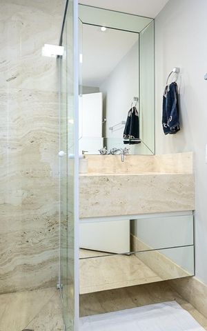 Apartamento à venda com 186m², 3 quartos e 4 vagasBanheiro Suíte 1