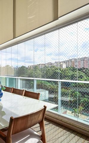 Apartamento à venda com 186m², 3 quartos e 4 vagasVaranda