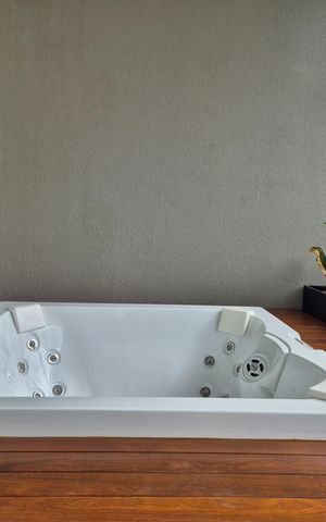 Apartamento à venda com 189m², 3 quartos e 3 vagas Apartamento à venda com 189m², 3 quartos e 3 vagasÁrea externa
