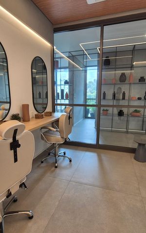 Apartamento à venda com 189m², 3 quartos e 3 vagas Apartamento à venda com 189m², 3 quartos e 3 vagasÁrea externa