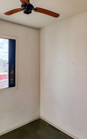 Apartamento à venda com 77m², 3 quartos e 1 vagaQuarto 2