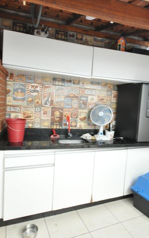 Casa à venda com 120m², 3 quartos e 2 vagasChurrasqueira