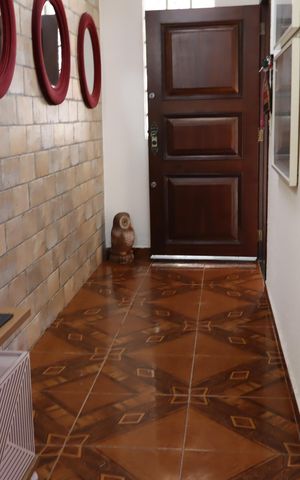 Casa à venda com 205m², 4 quartos e 2 vagasSala