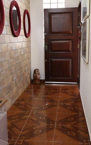 Casa à venda com 205m², 4 quartos e 2 vagasSala