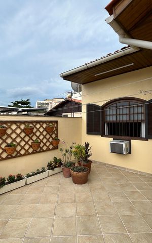 Casa de condomínio à venda com 196m², 4 quartos e 2 vagasTerraço