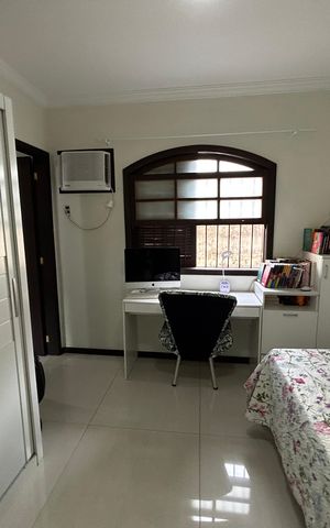 Casa de condomínio à venda com 196m², 4 quartos e 2 vagasQuarto 3
