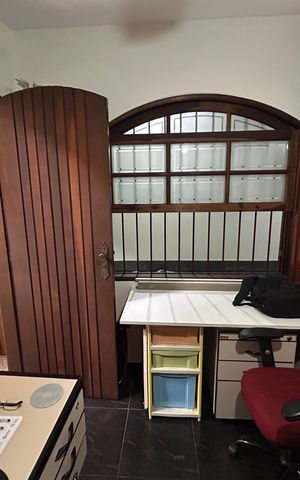 Casa de condomínio à venda com 196m², 4 quartos e 2 vagasQuarto 4