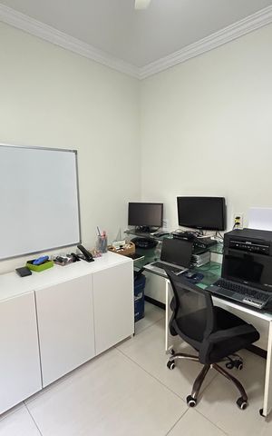 Casa de condomínio à venda com 196m², 4 quartos e 2 vagasQuarto 1