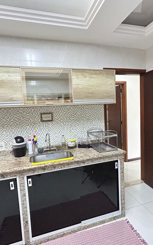 Casa de condomínio à venda com 196m², 4 quartos e 2 vagasCozinha