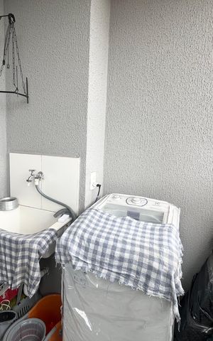 Apartamento à venda com 40m², 2 quartos e 1 vaga Apartamento à venda com 40m², 2 quartos e 1 vagaÁrea de Serviço