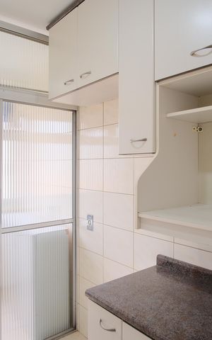 Apartamento à venda com 57m², 2 quartos e 1 vagaCozinha