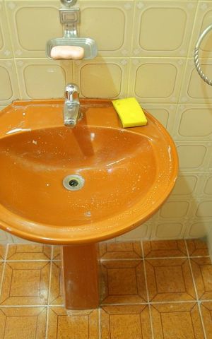Casa à venda com 170m², 4 quartos e 2 vagasBanheiro -Casa 1 