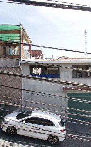 Casa para alugar com 150m², 2 quartos e 2 vagas Casa para alugar com 150m², 2 quartos e 2 vagasVista da Sacada