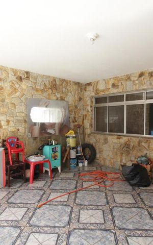 Casa para alugar com 150m², 2 quartos e 2 vagas Casa para alugar com 150m², 2 quartos e 2 vagasGaragem