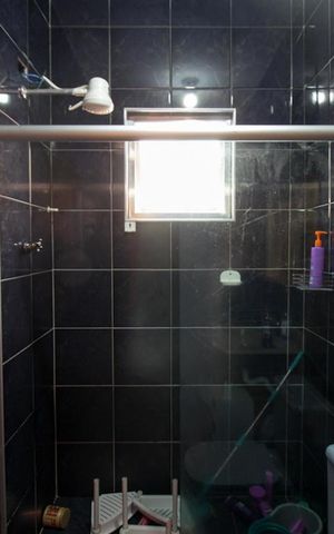 Casa para alugar com 150m², 2 quartos e 2 vagas Casa para alugar com 150m², 2 quartos e 2 vagasBanheiro 1