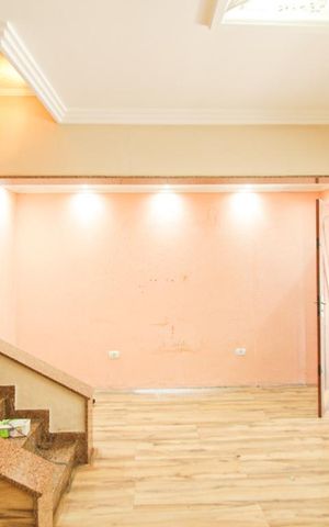 Casa para alugar com 150m², 2 quartos e 2 vagas Casa para alugar com 150m², 2 quartos e 2 vagasSala