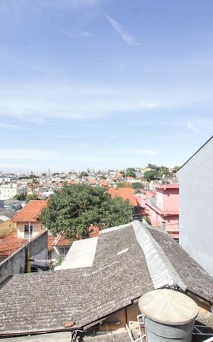 Casa para alugar com 150m², 2 quartos e 2 vagas Casa para alugar com 150m², 2 quartos e 2 vagasVista da sacada do quarto 1