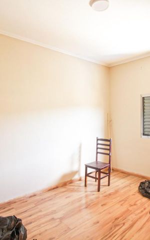 Casa para alugar com 150m², 2 quartos e 2 vagas Casa para alugar com 150m², 2 quartos e 2 vagasQuarto 2