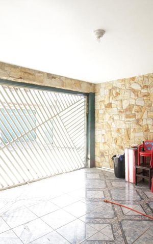Casa para alugar com 150m², 2 quartos e 2 vagas Casa para alugar com 150m², 2 quartos e 2 vagasGaragem