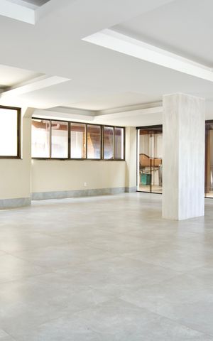 Apartamento à venda com 164m², 4 quartos e 2 vagasÁrea comum - Salão de festas
