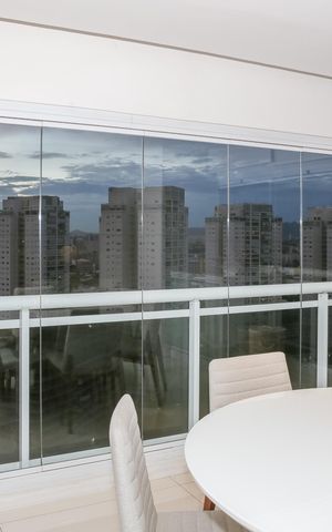 Apartamento à venda com 80m², 2 quartos e 2 vagas Apartamento à venda com 80m², 2 quartos e 2 vagasSala e Varanda Gourmet