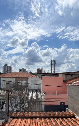 Casa à venda com 76m², 2 quartos e 2 vagas Casa à venda com 76m², 2 quartos e 2 vagasVista - Suíte